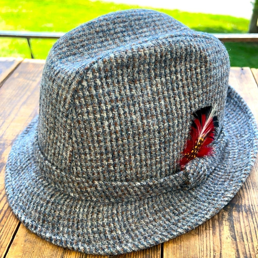 Scotland Hunters Hat Hand Woven Harris Tweed 100% Scottish Wool Grey/Brown